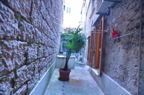 Leko Old Town Apartment