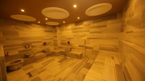 R�nesans L?fe Hotel