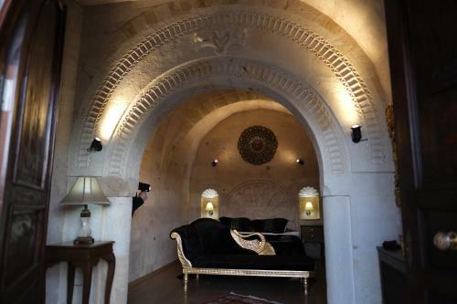 Hotel Artium Cave By Egeos