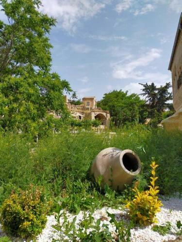 Villa Deep Cave House