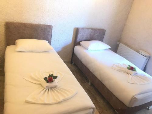 Hotel �rg�p Stone House