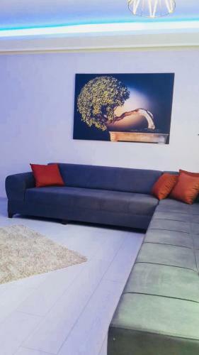 Spring Living Apartment