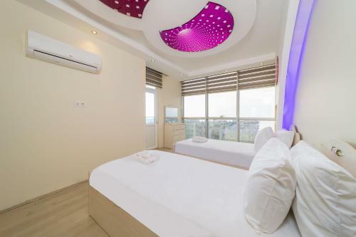 Spacious Apartment With Sea View In Alanya