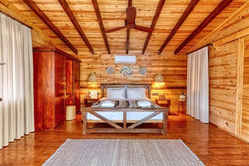Hotel La Boheme Kabak