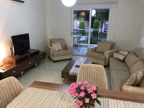 Apartamento Four Seasons. Ilicia. Side