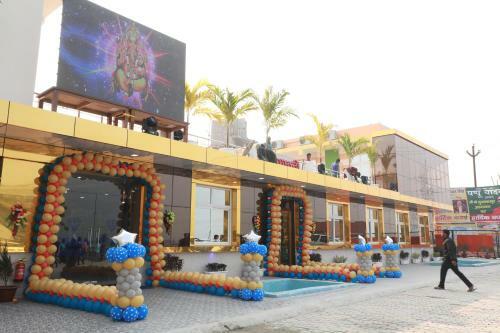 Blue Diamond Resort & Hotel