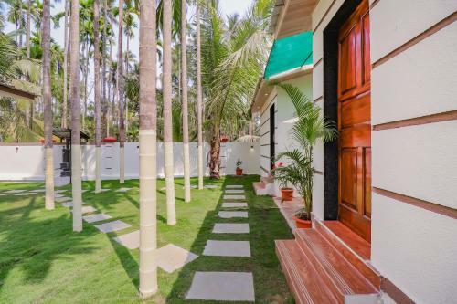 Hotel Oyo 79699 Snehaprabha The Landmark