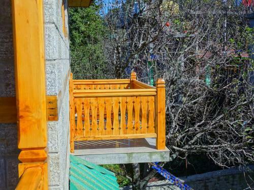 Fl�stern Hostel And Caf�
