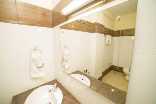 Hotel Sgs Lodgings International