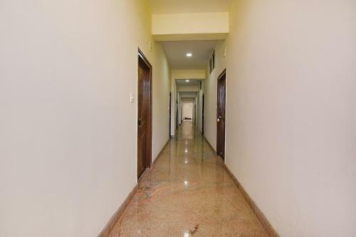 Fabhotel Bricknest Suites