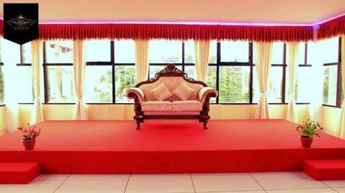Hotel Kumar's The White House
