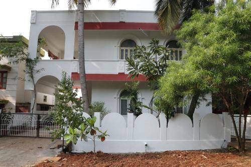 Villa Chandana Home Stay