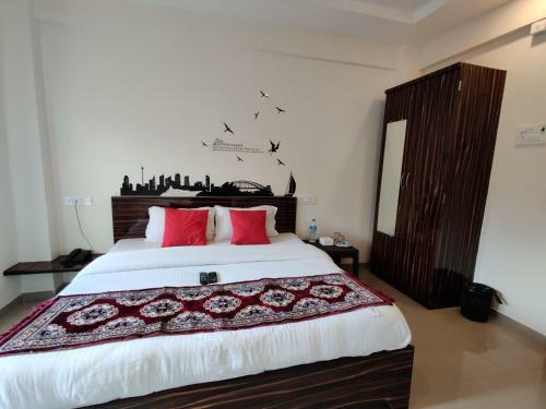 Hotel Janavi Resort