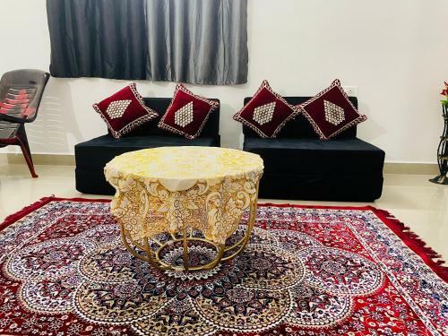 Poolside 1 Bhk Service Apartment