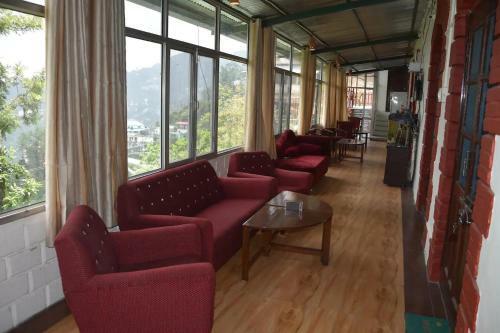 Bed & Breakfast Duplex Suite 2 - Enjoy Your Ultimate Workations!