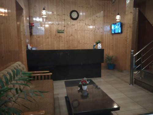 Royal Breeze Hotel & Restaurant