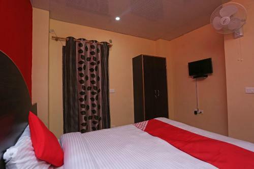 Hotel Oyo 29109 Mussoorie Hikes