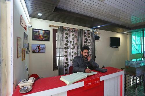 Hotel Oyo 29109 Mussoorie Hikes