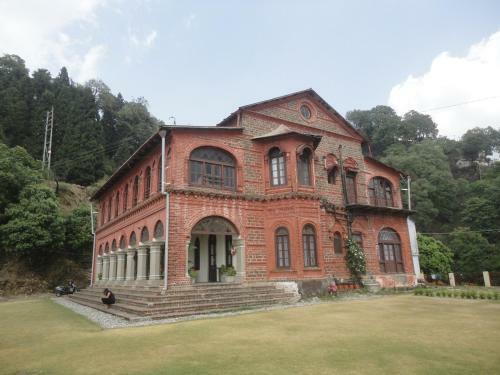 Hotel Raghu Vilas