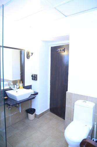 Hotel Raghu Vilas