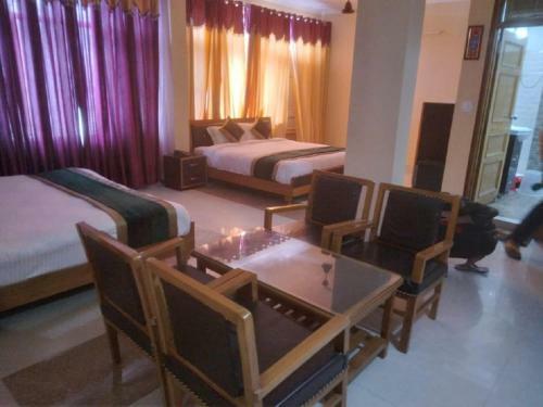 Hotel The S.n Residency
