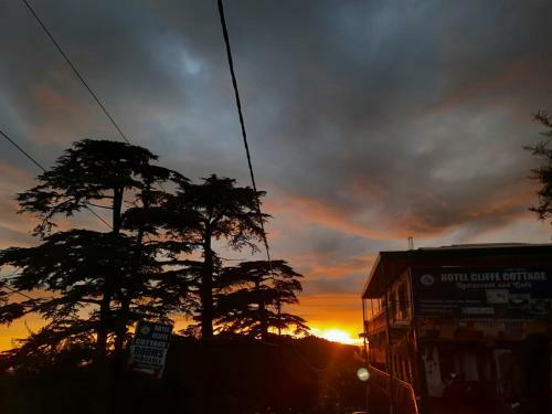 Hotel Cliffe Cottage Landour