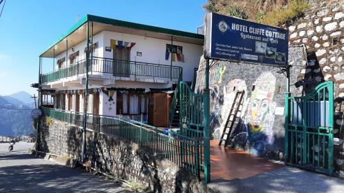 Hotel Cliffe Cottage Landour