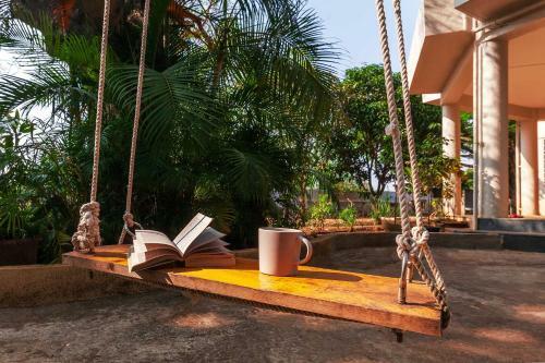 Villa Stayvista At Morning Dew Retreat