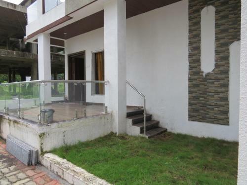 Lavish 3bhk Villa - Private Pool - F4 The Heaven