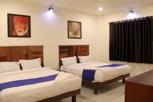 Hotel Velan Temple View By Pph Living
