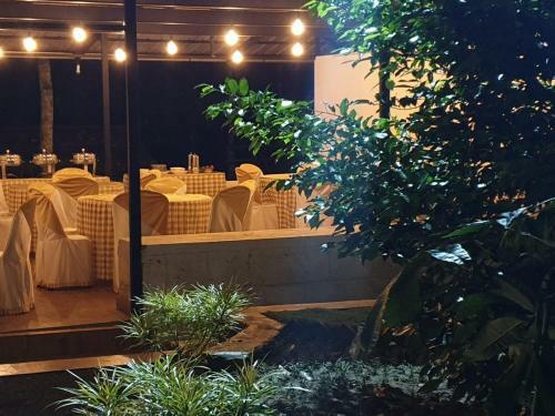 Hotel Dj River Meadows, Wayanad