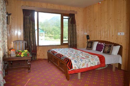 Hotel Gulfam Palace