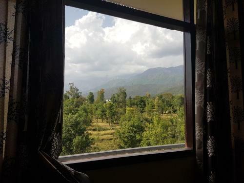 Bed & Breakfast Ekaant Homes (Dhouladhar Suite)