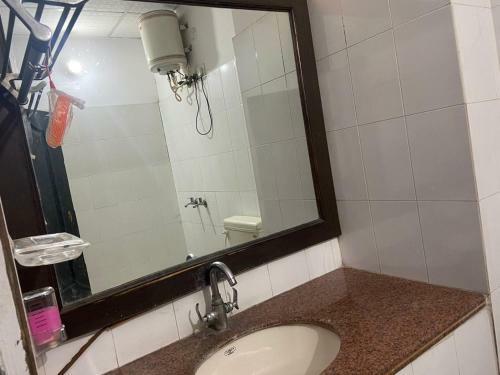 Oyo 83081 Mahima Hotel