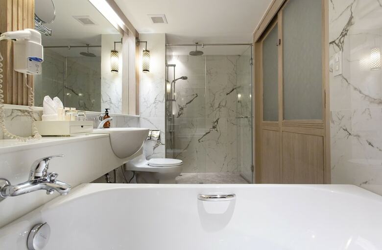 Hotel Katathani Phuket Beach Resort