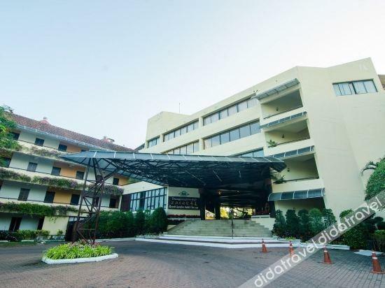 Hotel Beach Garden Cha-am