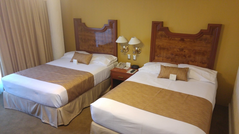 Hotel Country Plaza