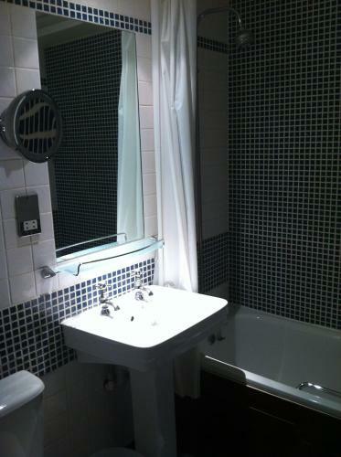 Highwayman Hotel