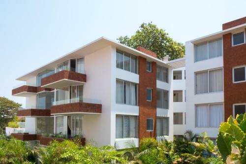El - Arbol Apartments