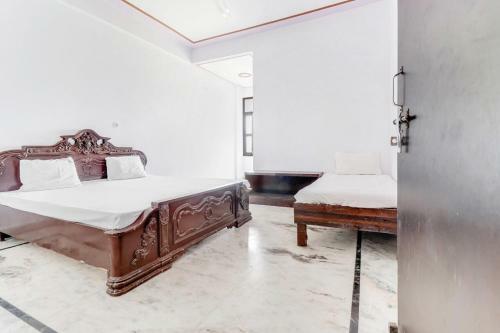 Hostal Oyo Home 82670 Radha Krishan Palace