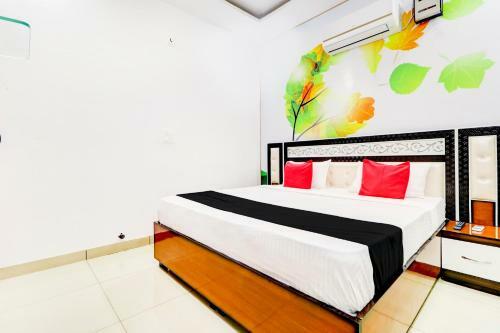 Capital O 79471 Hotel Sekhon