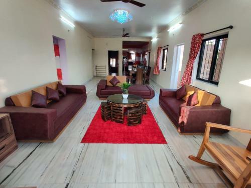 Villa Quinte Hills Residency