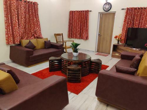 Villa Quinte Hills Residency