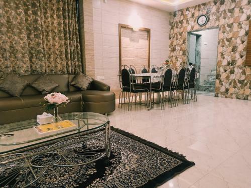 Spring Field Villa