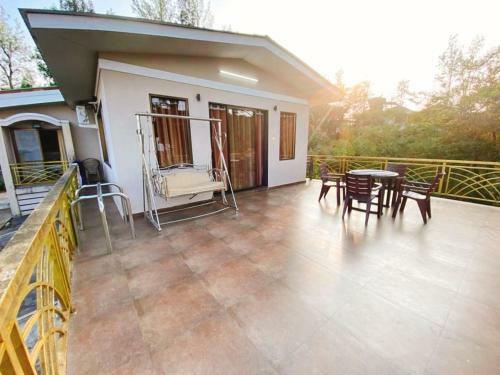 Spring Field Villa