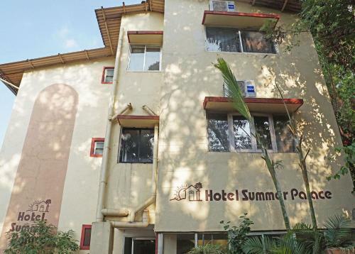 Hotel Oyo 13363 Summer Palace