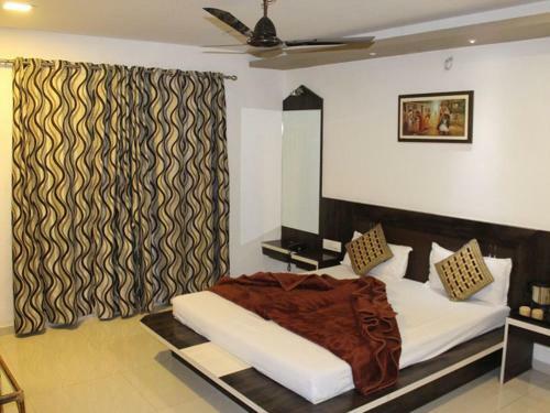 Hotel Meera Vatika