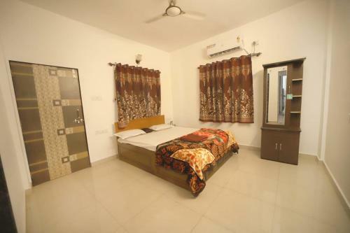 Shree Luxury Apartment