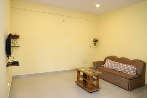 Samruddhi Holiday Home