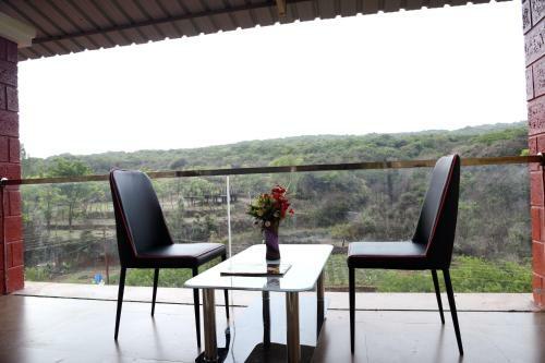 Hotel Stonarc Riverside Resort